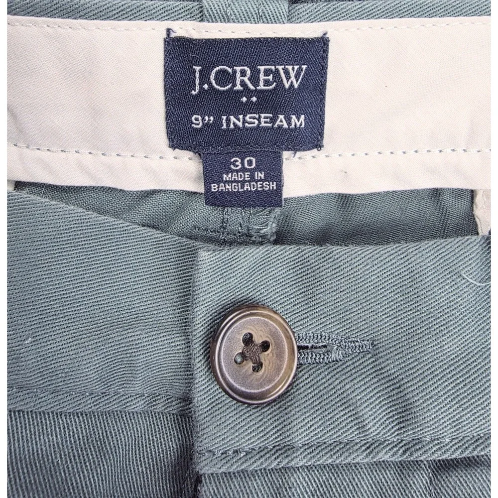 J. Crew Khaki Green Flat‎ Front 9 inch Inseam Chino Shorts Men's Size 30